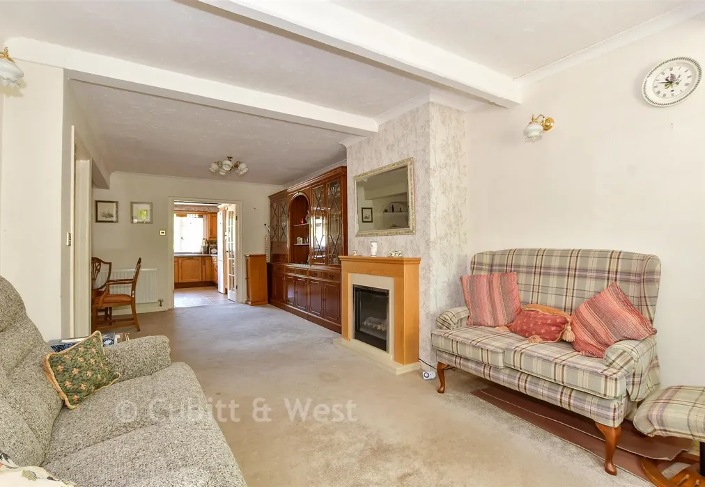 Lounge/ Dining Room - Hermitage Road, East Grinstead, West Sussex - Wards of Kent