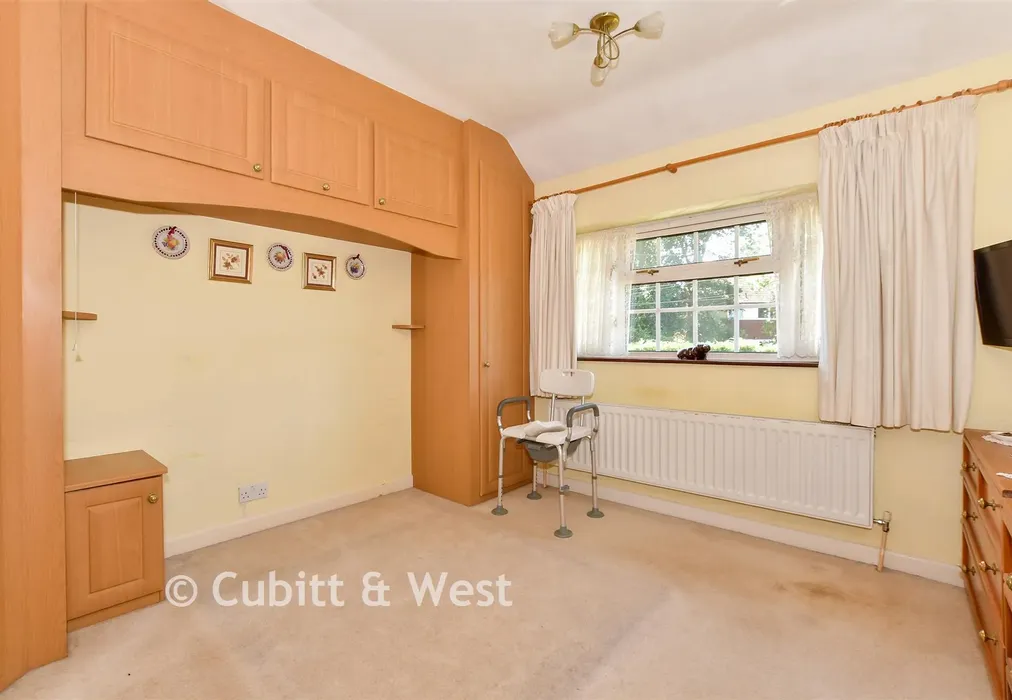 Bedroom 2 - Hermitage Road, East Grinstead, West Sussex - Wards of Kent