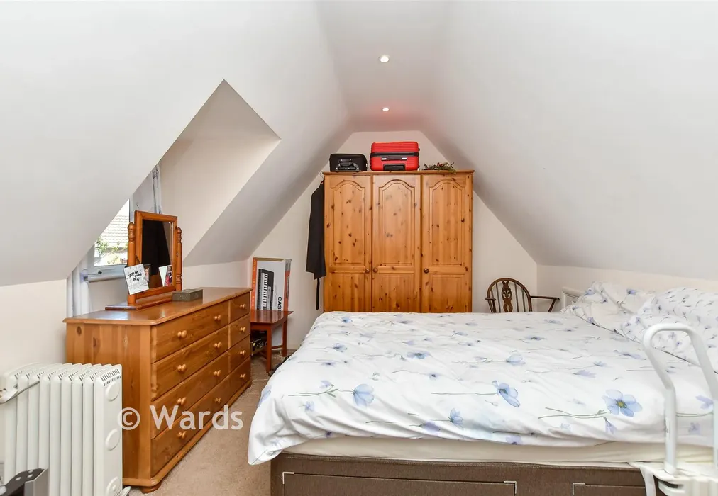 Bedroom 3 - Ospringe Road, Faversham, Kent - Wards of Kent