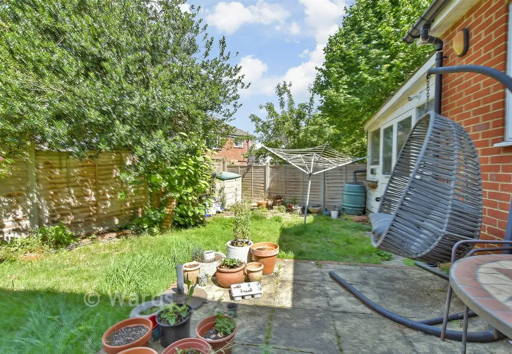 Rear Garden - Ospringe Road, Faversham, Kent - Wards of Kent