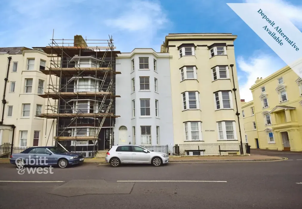 Flat 4 22 South T... - South Terrace Littlehampton BN17 - Wards of Kent