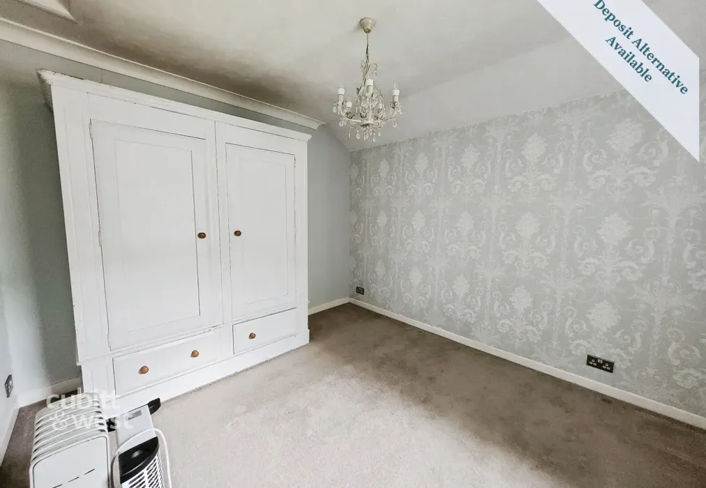 Flat 4 22 South T... - South Terrace Littlehampton BN17 - Wards of Kent