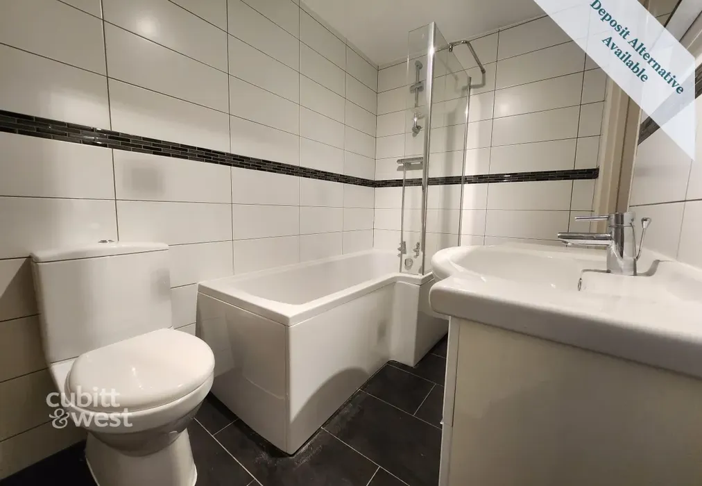 Flat 4 22 South T... - South Terrace Littlehampton BN17 - Wards of Kent