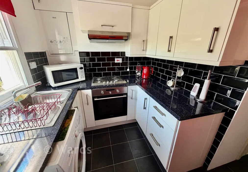 Kitchen - The Terrace, Rochester, Kent - Wards of Kent
