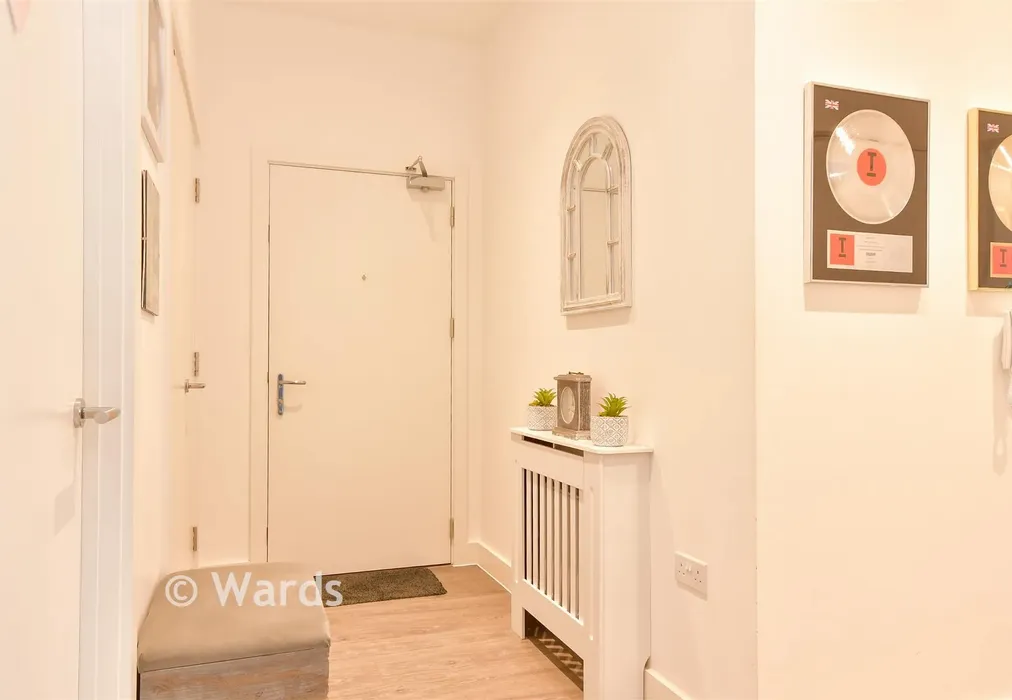 Hallway - Corys Road, Rochester, Kent - Wards of Kent