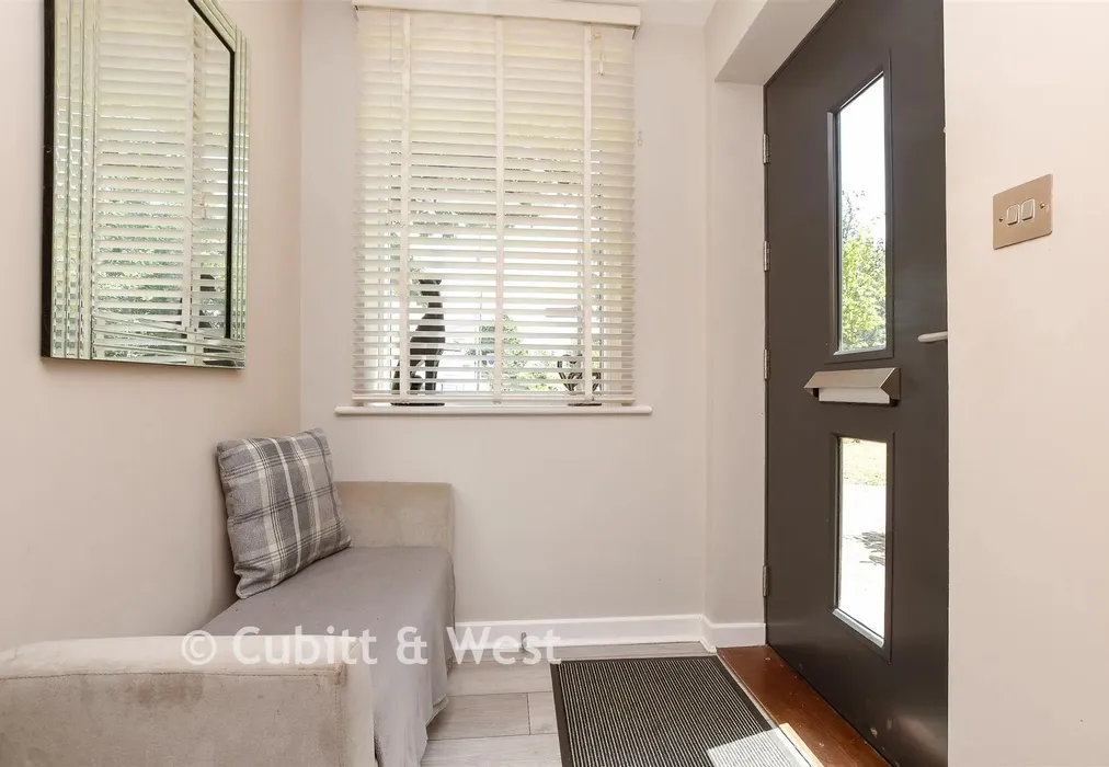 Porch - Russells Crescent, Horley, Surrey - Wards of Kent
