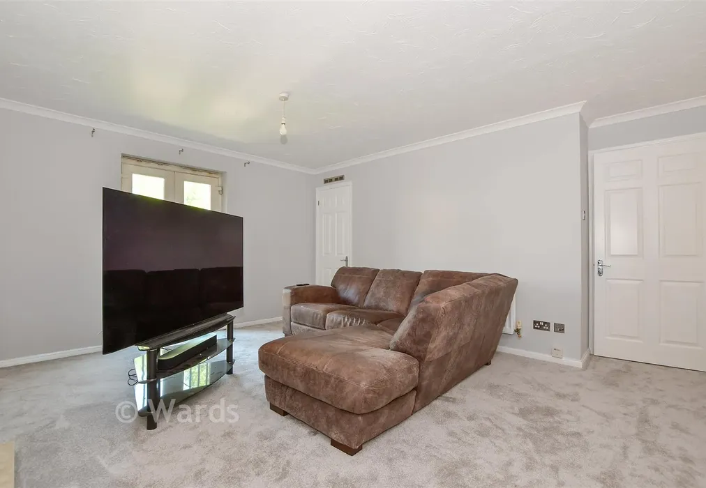 Lounge/Diner - Bodiam Court, Maidstone, Kent - Wards of Kent