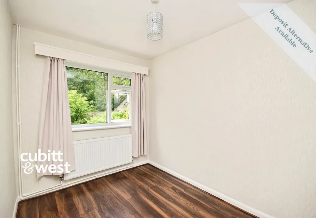 Bedroom - Dale Road, Purley CR8 - Wards of Kent