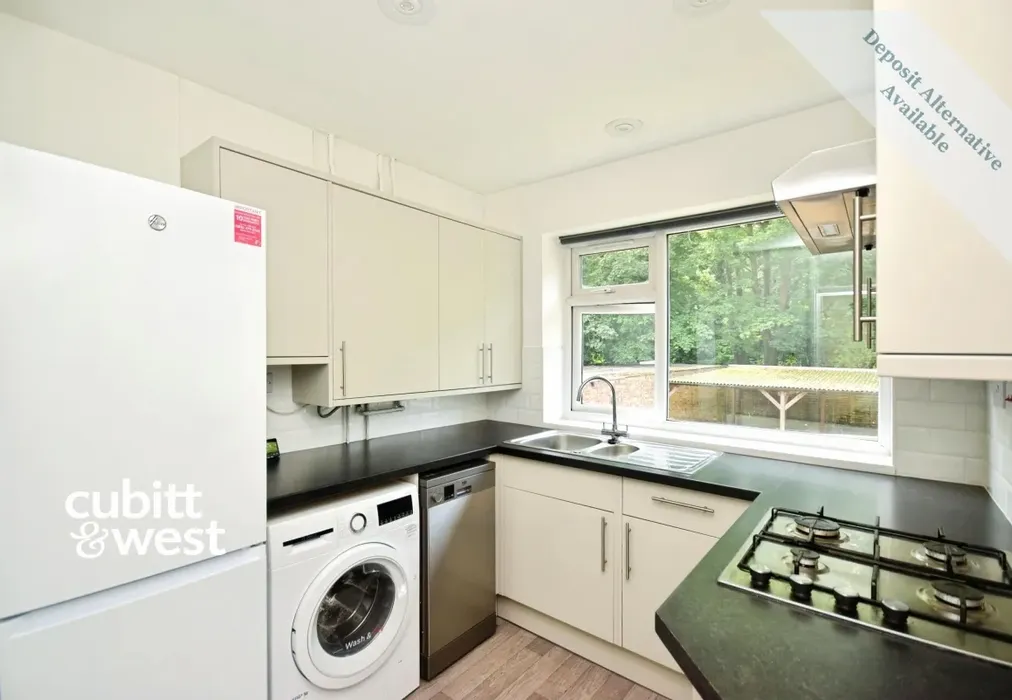 Kitchen - Dale Road, Purley CR8 - Wards of Kent