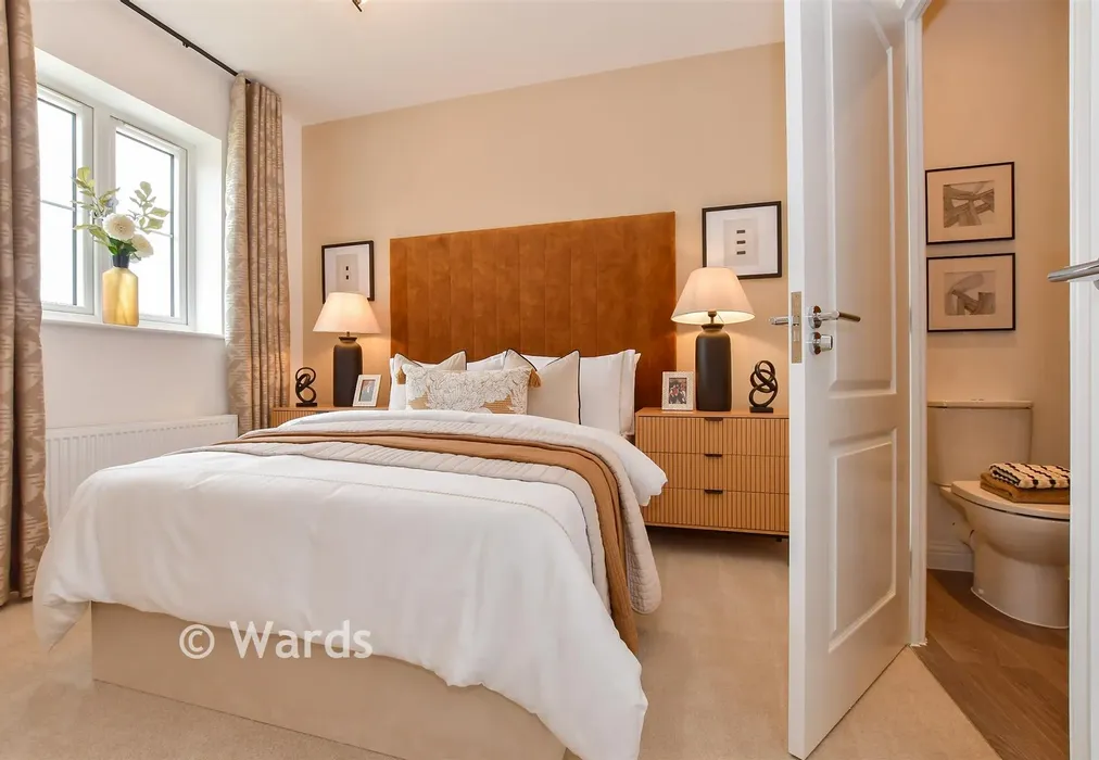 Internal Lifestyle Photograph - The Waring, Richmond Park, Richmond Way, Whitfield, Kent - Wards of Kent