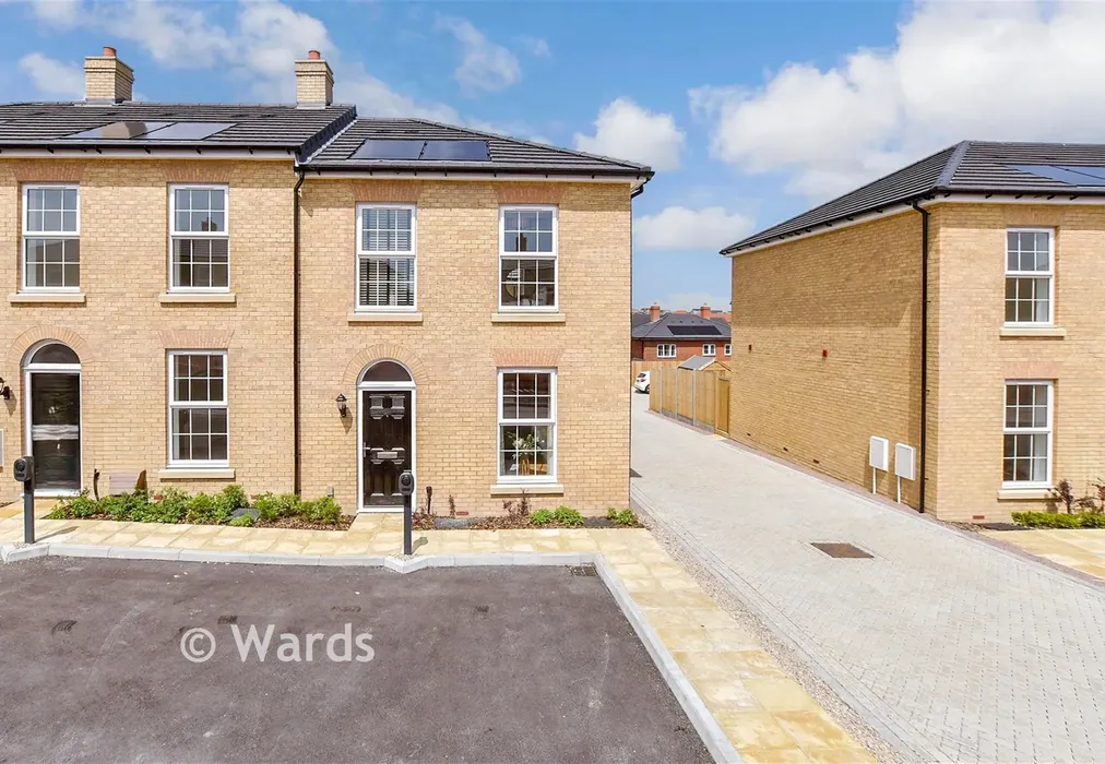 External (Brochure) - The Waring, Richmond Park, Richmond Way, Whitfield, Kent - Wards of Kent