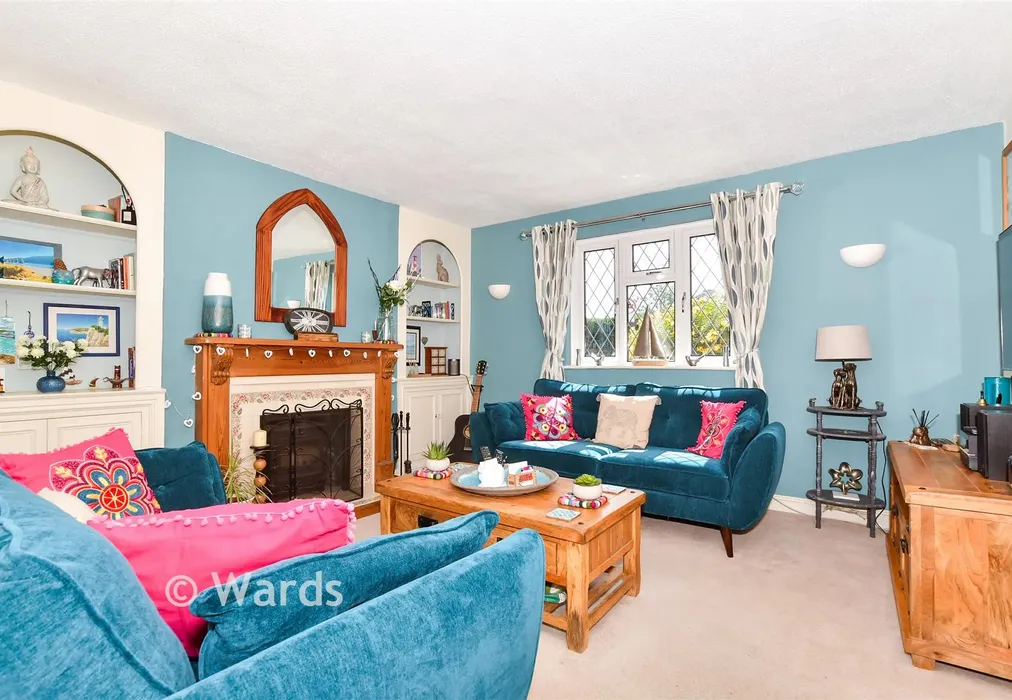 Lounge - Smiths Hill, West Farleigh, Maidstone, Kent - Wards of Kent