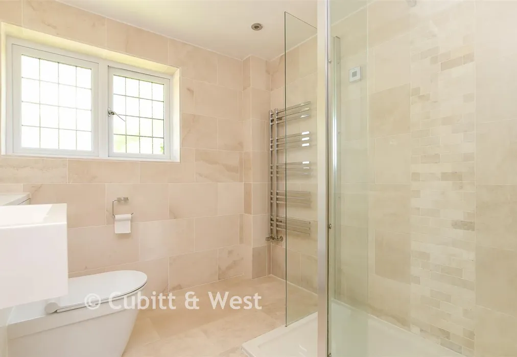 En-Suite Shower Room - Tithe Orchard, Felbridge, West Sussex - Wards of Kent
