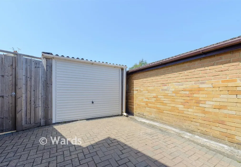 Garage - Toddington Crescent, Bluebell Hill Village, Chatham, Kent - Wards of Kent
