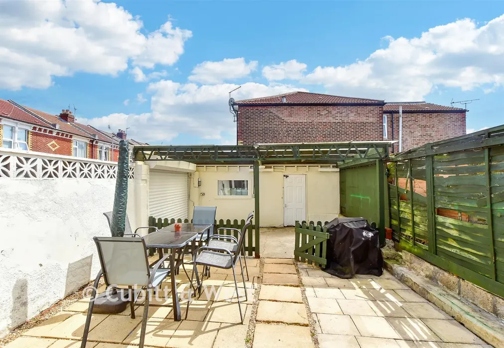 Rear Garden - Kensington Road, Portsmouth, Hampshire - Wards of Kent