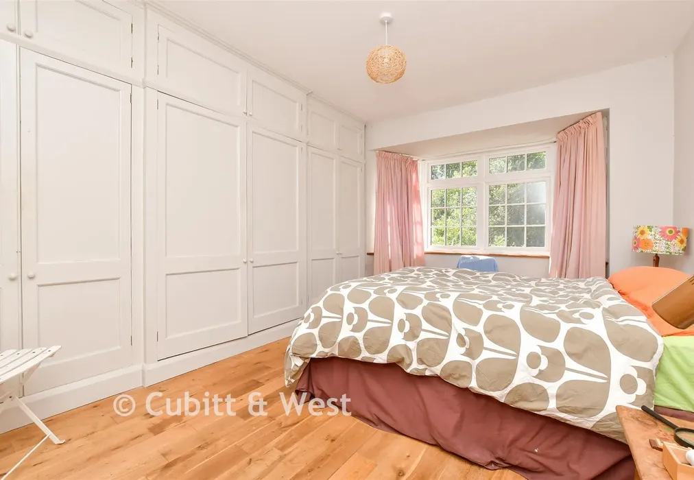 Bedroom 2 - Popes Grove, Croydon, Surrey - Wards of Kent