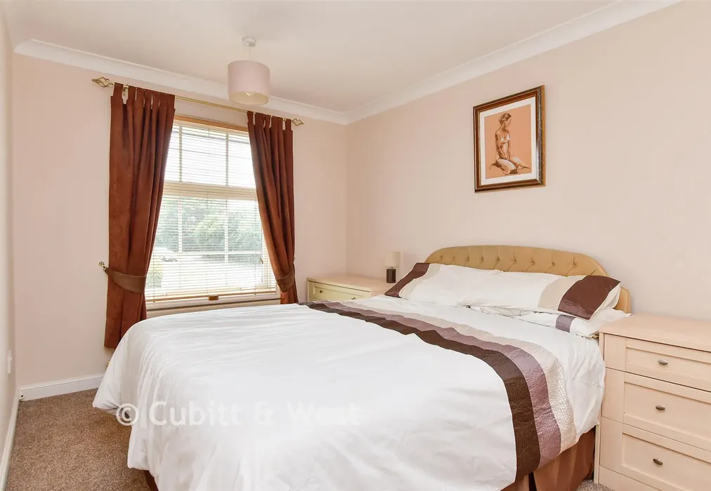 Bedroom 1 - Condor Mews, Littlehampton, West Sussex - Wards of Kent