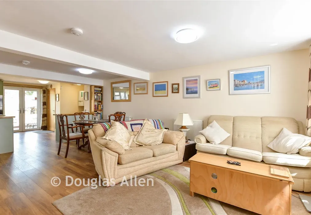 Lounge/Diner - Caldbeck, Waltham Abbey, Essex - Wards of Kent