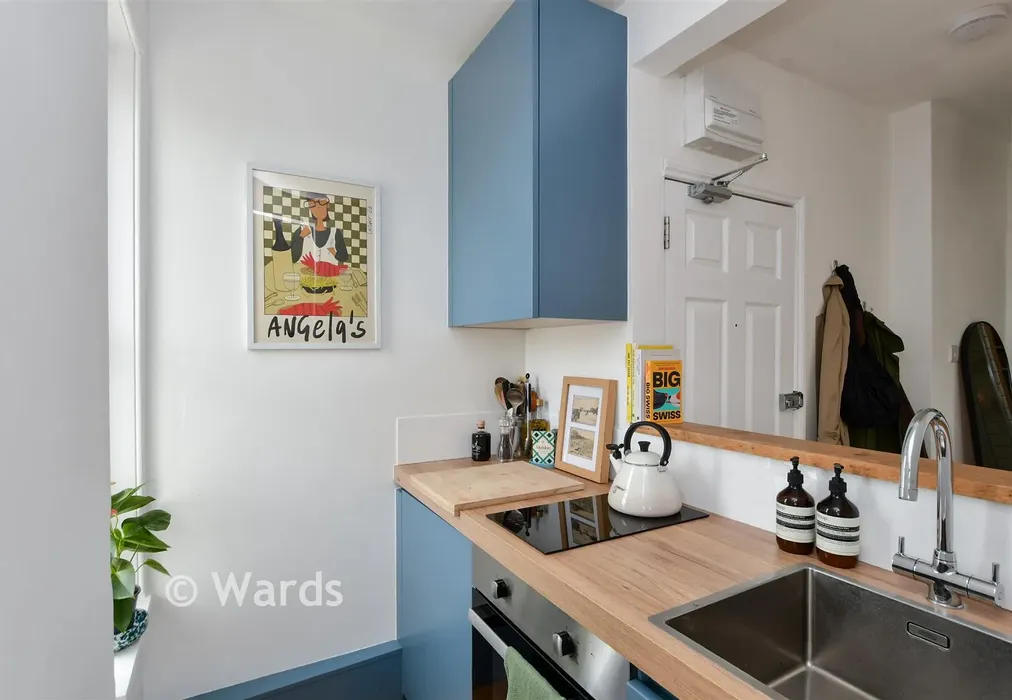 Kitchen - Royal Crescent, Margate, Kent - Wards of Kent