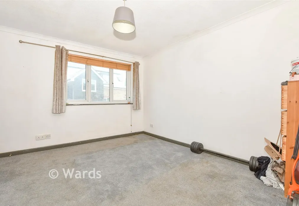 Bedroom - Church Street, Tovil, Kent - Wards of Kent