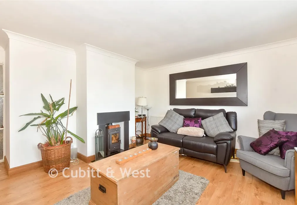 Lounge - Ruskin Way, Waterlooville, Hampshire - Wards of Kent