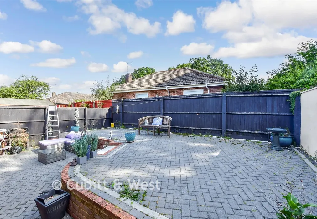 Rear Garden - Ruskin Way, Waterlooville, Hampshire - Wards of Kent