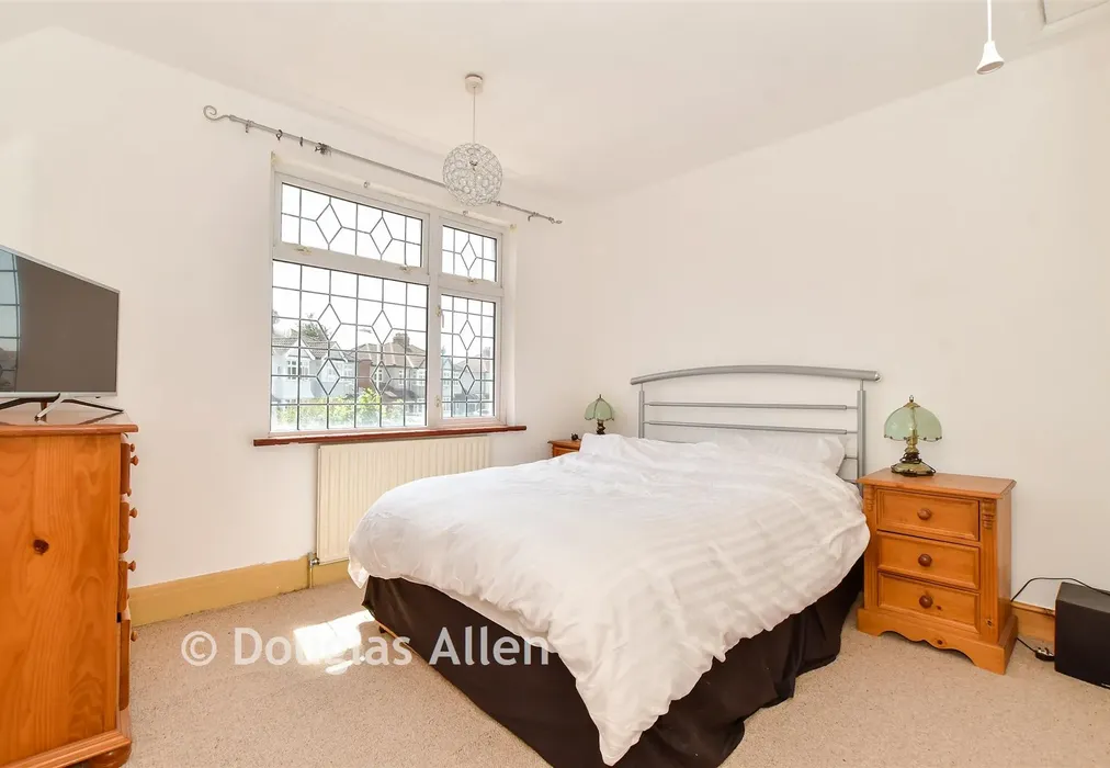 Bedroom 2 - The Avenue, Hornchurch, Essex - Wards of Kent