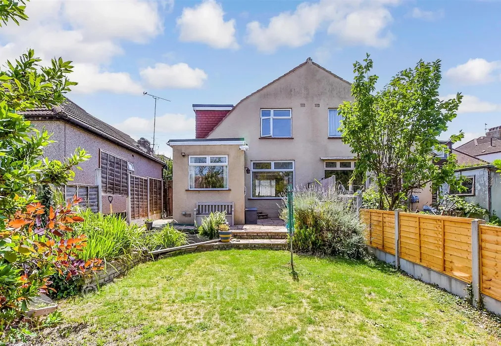 Rear Elevation - The Avenue, Hornchurch, Essex - Wards of Kent
