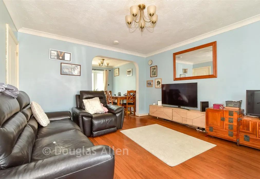 Lounge - Carlyle Gardens, Wickford, Essex - Wards of Kent