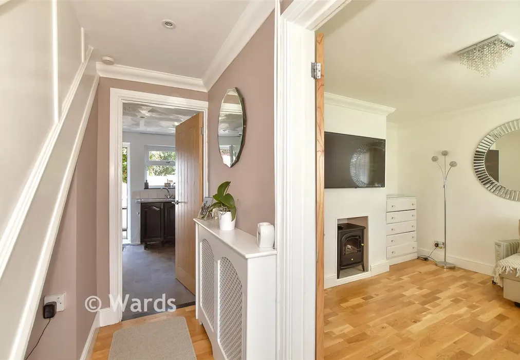 Internal Lifestyle Photograph - Church Way, Whitstable, Kent - Wards of Kent