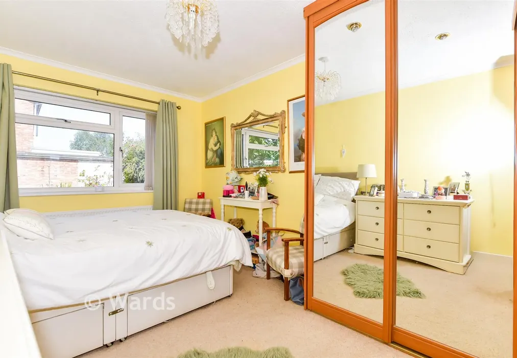 Bedroom 1 - Cobtree Road, Coxheath, Maidstone, Kent - Wards of Kent