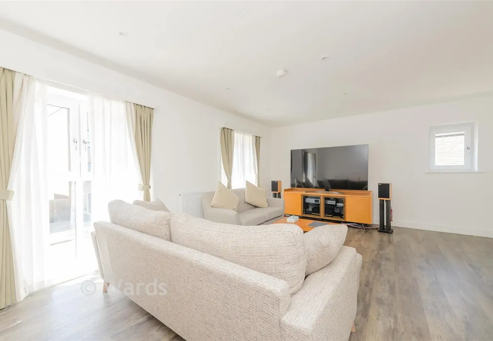 Lounge - Glenway road, Rochester, Kent - Wards of Kent