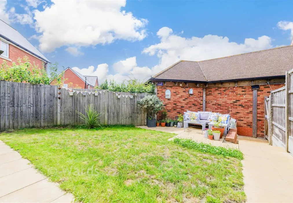 Rear Garden - Village Road, Wouldham, Rochester, Kent - Wards of Kent