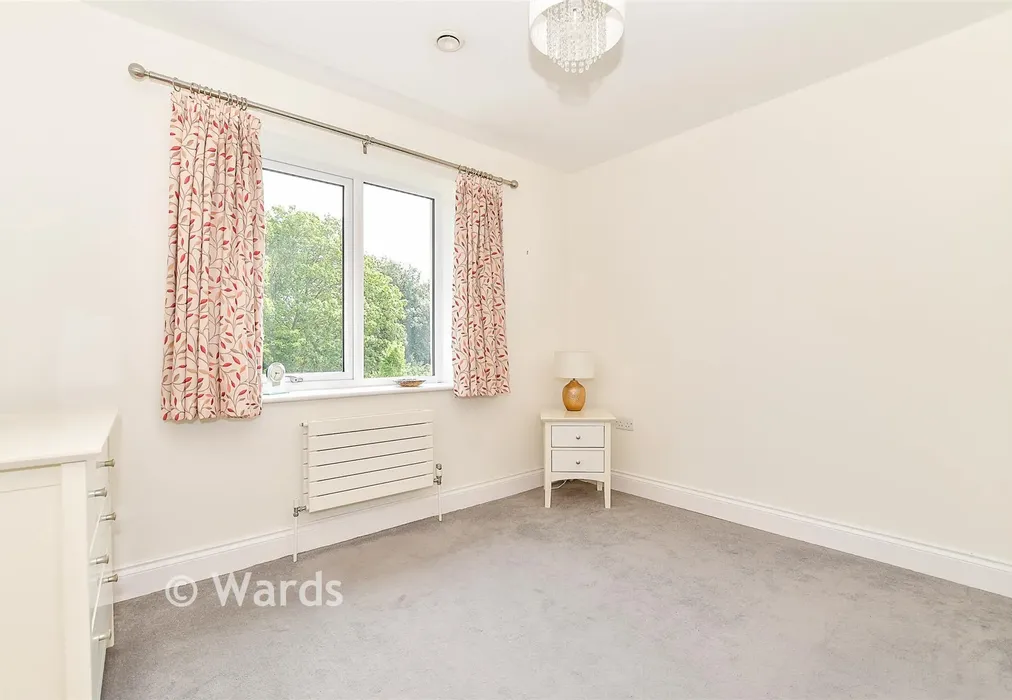 Bedroom 2 - Tudeley Lane, Tonbridge, Kent - Wards of Kent