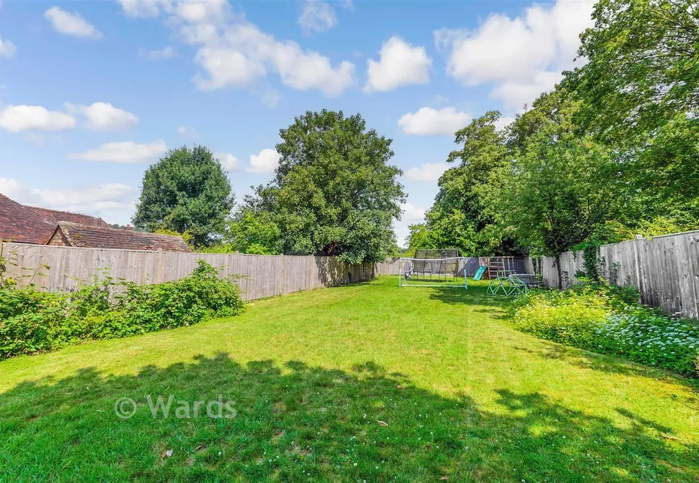 Rear Garden - Church Street, Shoreham, Kent - Wards of Kent