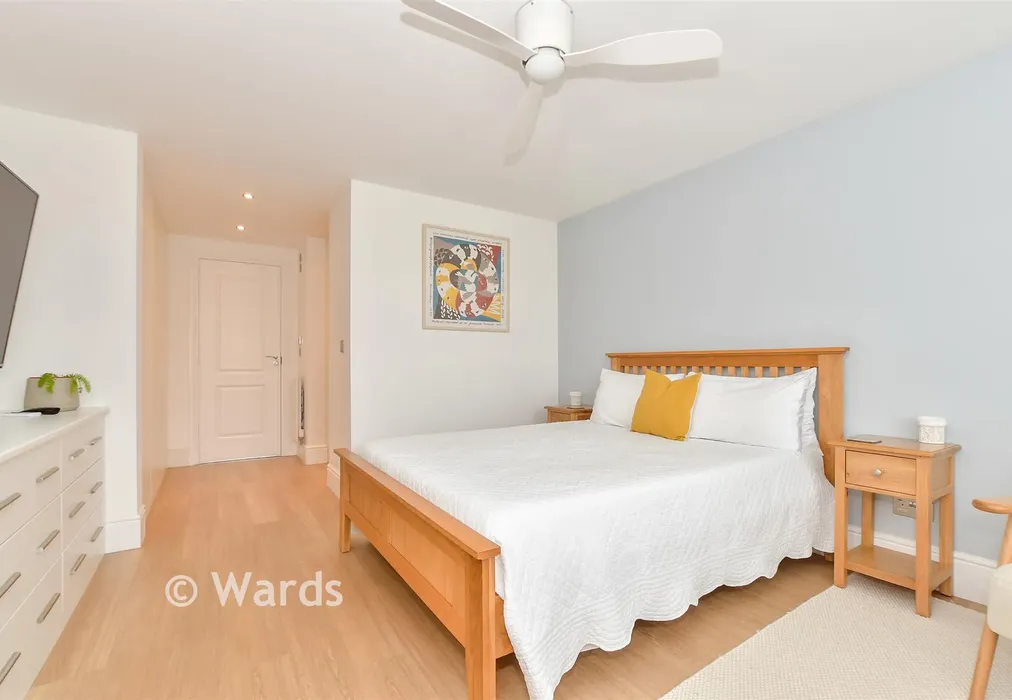 Bedroom 1 - Admiral Way, Marden, Kent - Wards of Kent