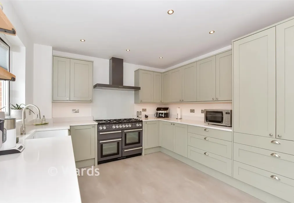 Kitchen/Diner - Admiral Way, Marden, Kent - Wards of Kent