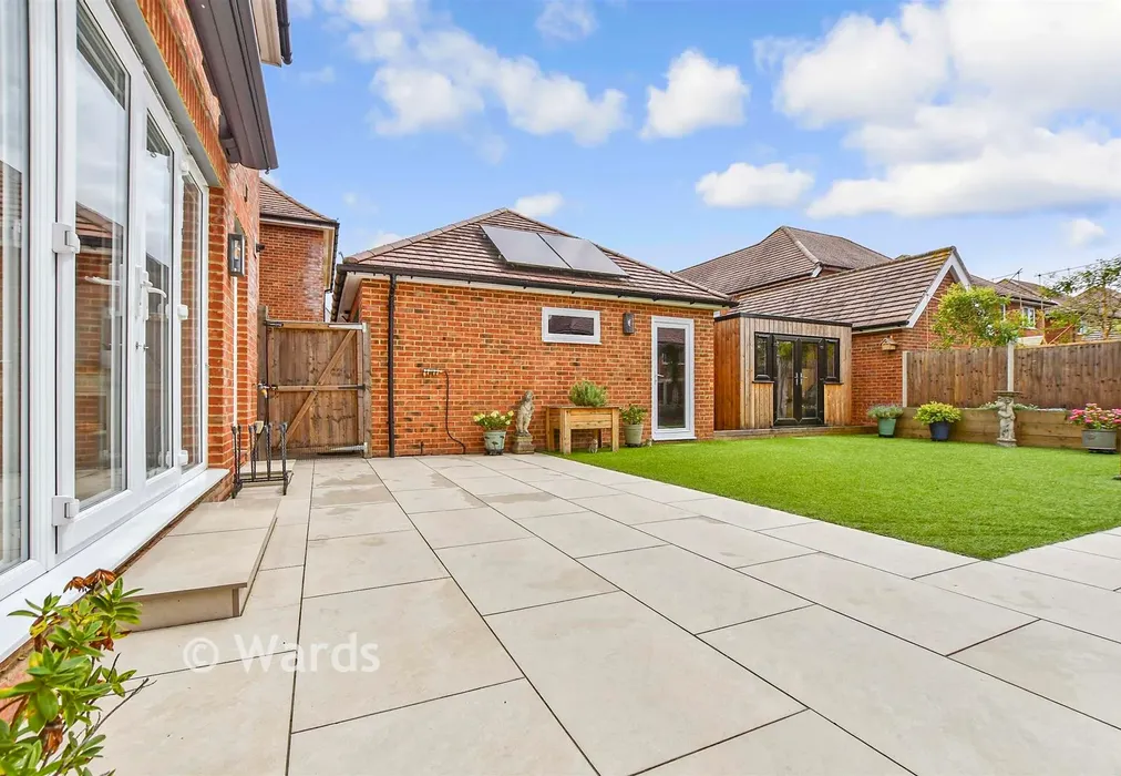 Patio / Decking - Admiral Way, Marden, Kent - Wards of Kent