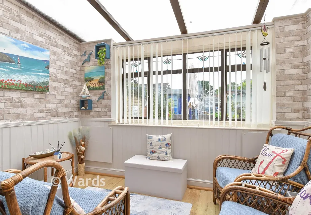 Conservatory - Ballens Road, Lords Wood, Chatham, Kent - Wards of Kent