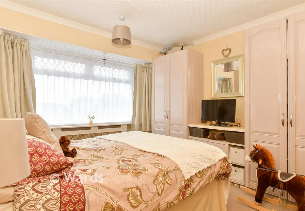Bedroom 2 - Ballens Road, Lords Wood, Chatham, Kent - Wards of Kent