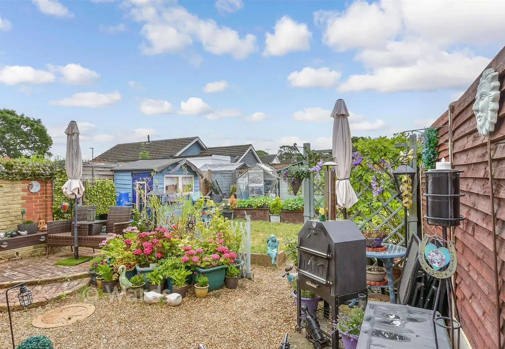 Rear Garden - Ballens Road, Lords Wood, Chatham, Kent - Wards of Kent