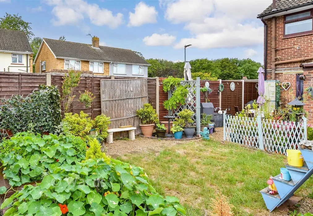 Rear Garden - Ballens Road, Lords Wood, Chatham, Kent - Wards of Kent