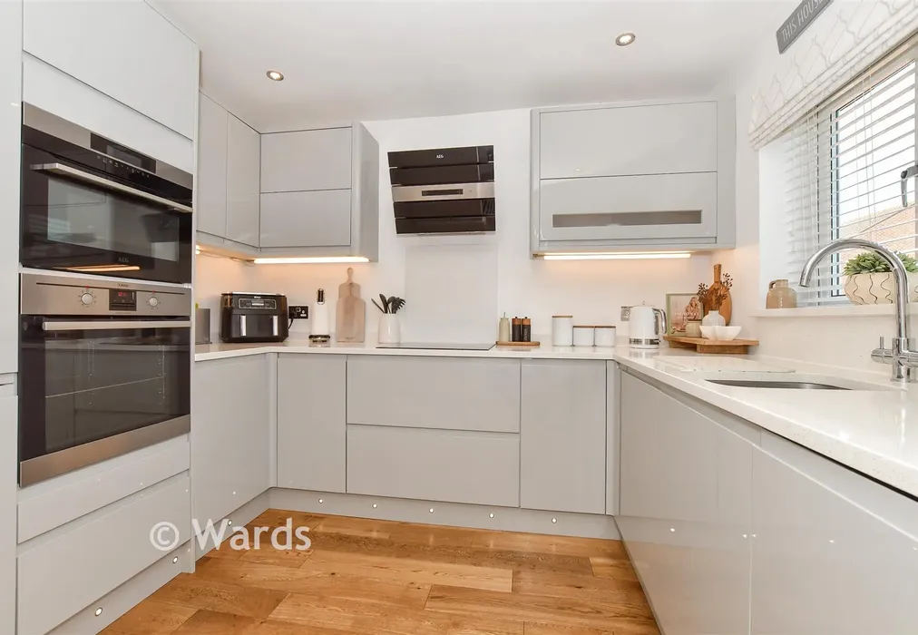Kitchen - West Lea, Deal, Kent - Wards of Kent