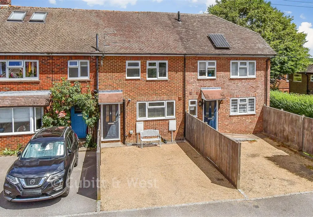 External (Web) - East Beeches Road, Crowborough, East Sussex - Wards of Kent