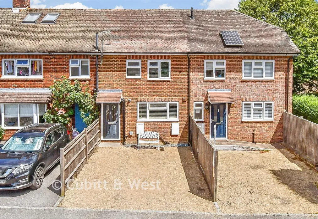External (Web) - East Beeches Road, Crowborough, East Sussex - Wards of Kent