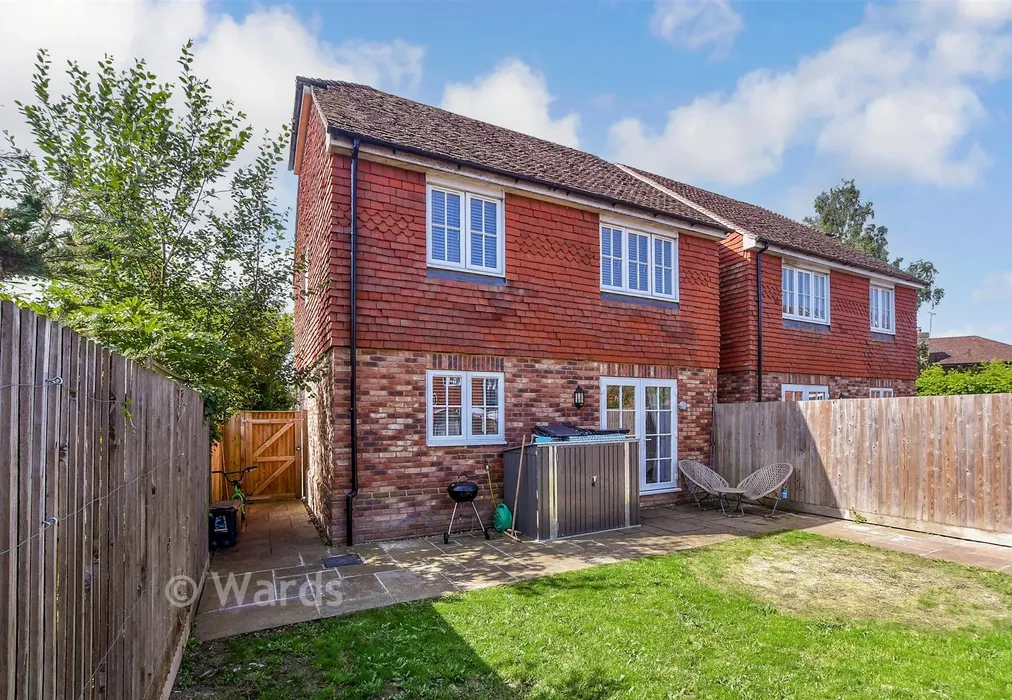 Rear Elevation - Bishop Close, High Halden, Kent - Wards of Kent