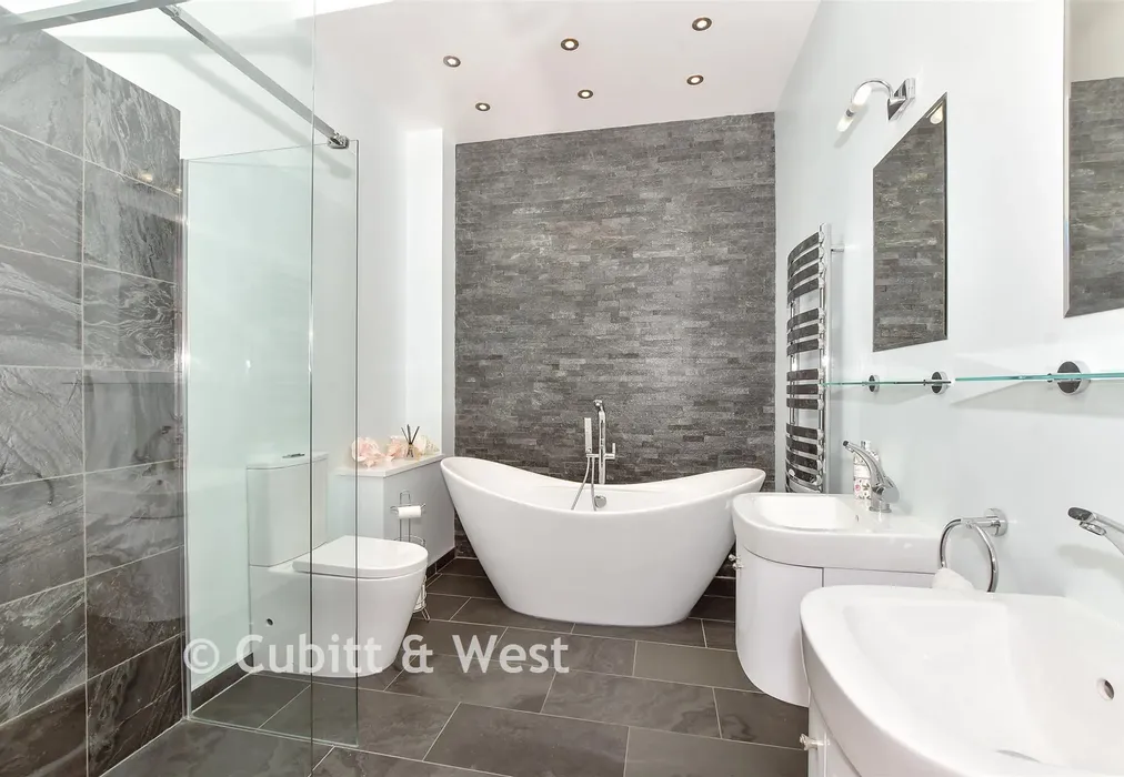 Bathroom - Northlands Park, Emsworth, Hampshire - Wards of Kent