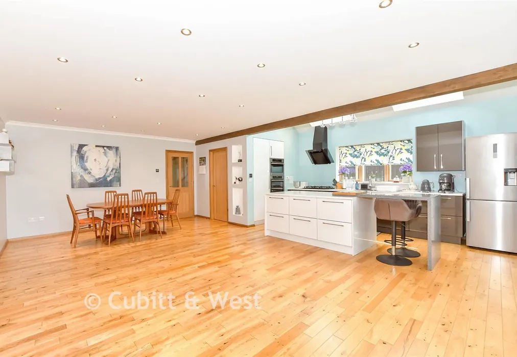 Lounge/Kitchen - Northlands Park, Emsworth, Hampshire - Wards of Kent