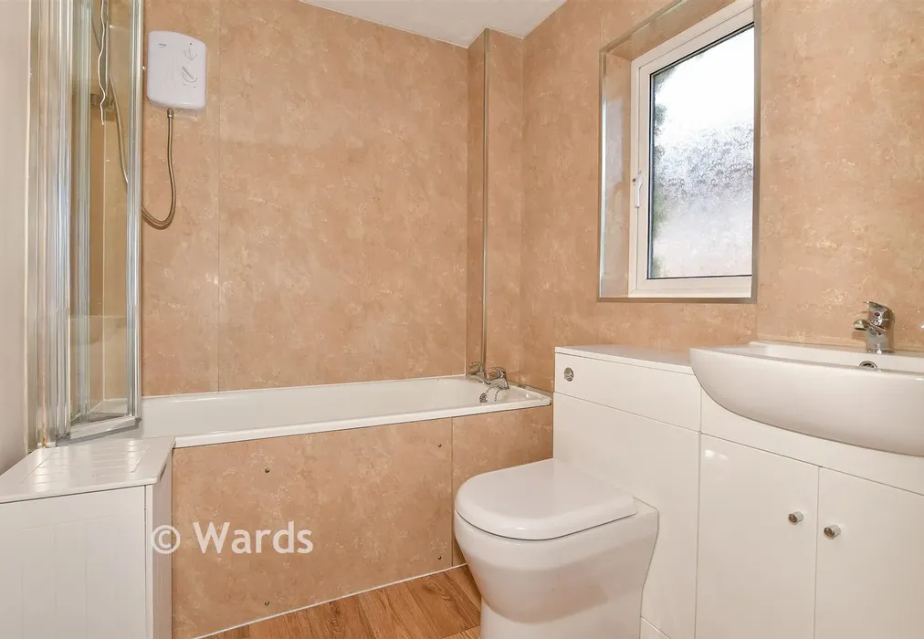 Bathroom - Spring Lane, Canterbury, Kent - Wards of Kent