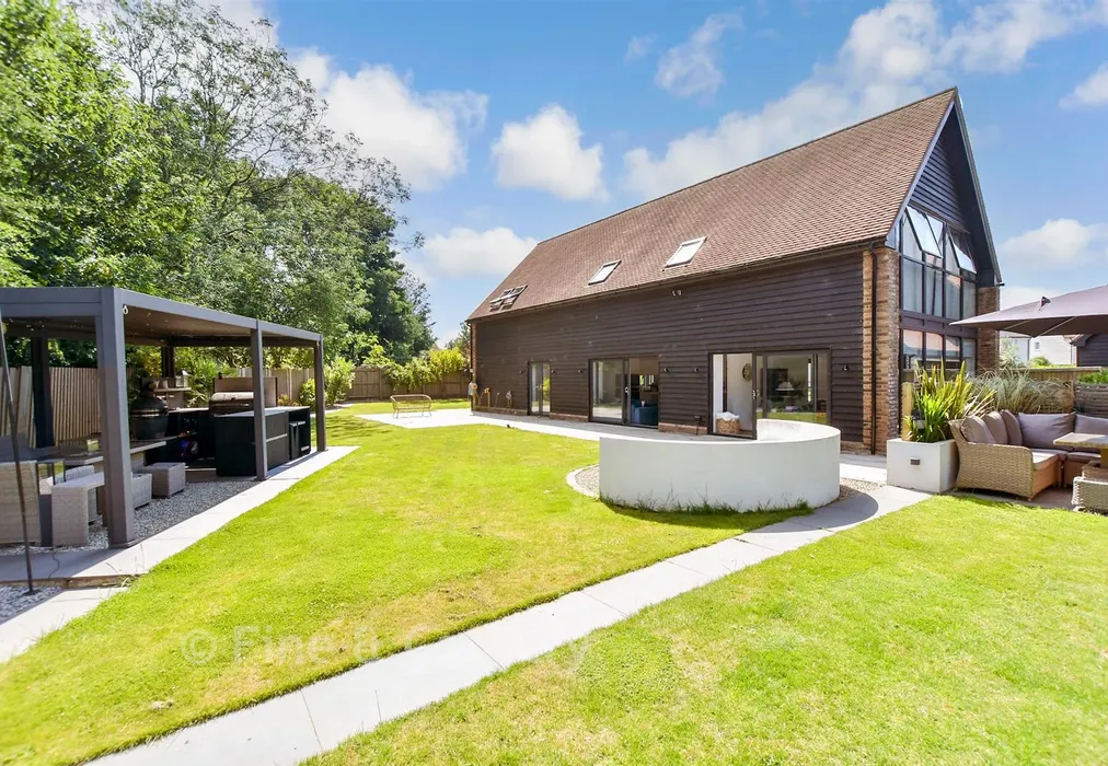 Rear Elevation - Windmill Close, Hawkinge, Kent - Wards of Kent